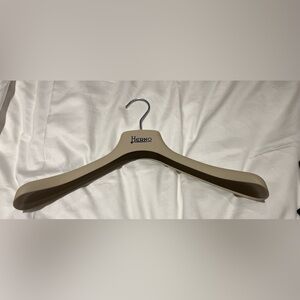 Herno Hanger